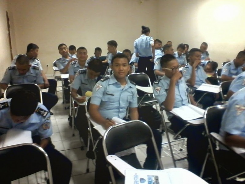 Ada Rahasia di Balik Kebiasaan Membaca SMK Penerbangan Gutam